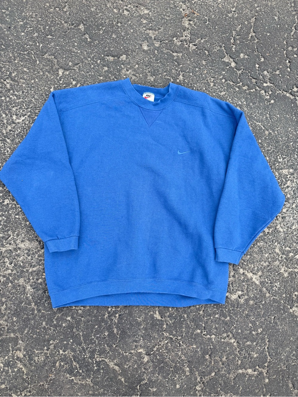 1990’s Nike Men's Royal Blue Crewneck Sweatshirt
